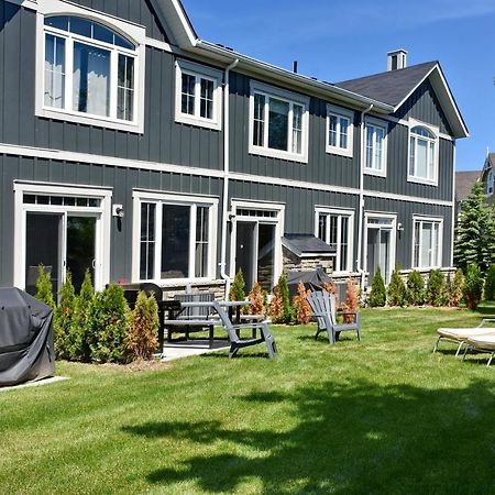 New Blue Mountain Village Snowbridge Executive Townhome Sleeps 10 With Outdoor Pool And Shuttle Nottawa エクステリア 写真