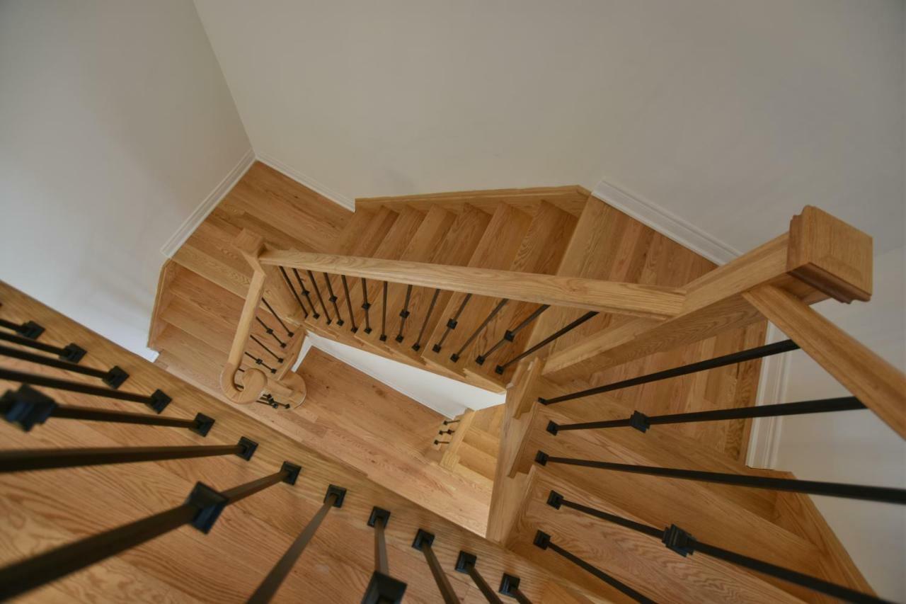 New Blue Mountain Village Snowbridge Executive Townhome Sleeps 10 With Outdoor Pool And Shuttle Nottawa エクステリア 写真